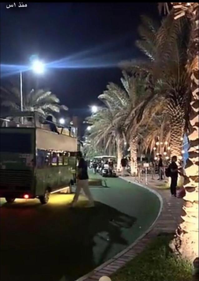 ريفان بيتش شقه 3 غرف على البحر يتطلب عوائل فقط King Abdullah Economic City