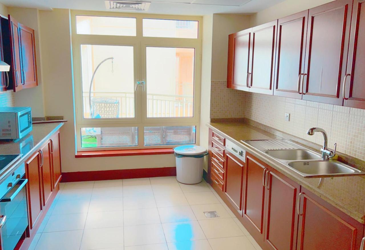ريفان بيتش شقه 3 غرف على البحر يتطلب عوائل فقط Apartemen